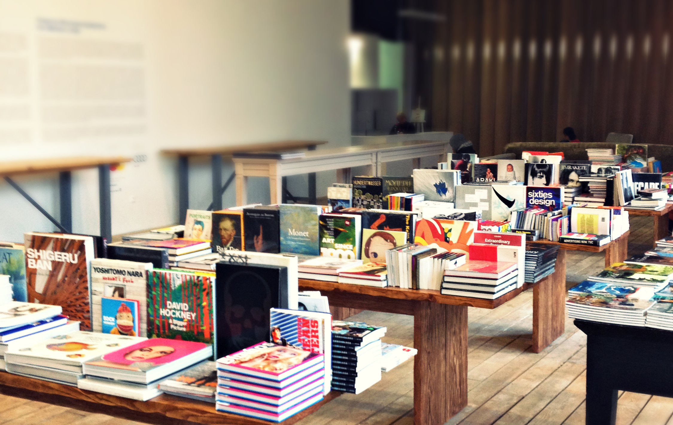 Как самостоятельно открыть книжный магазин bookshop